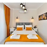 With Private Pool For 6 People In Oeluedeniz