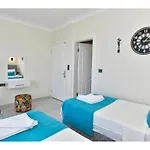 With Private Pool For 6 People In Oeluedeniz Villa *