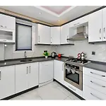 Villa With Private Pool For 6 People In Oeluedeniz *