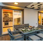 With Private Pool For 6 People In Oeluedeniz Villa *