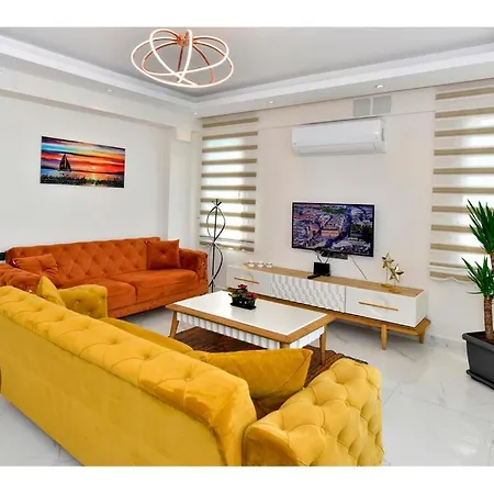 Villa With Private Pool For 6 People In Oeluedeniz