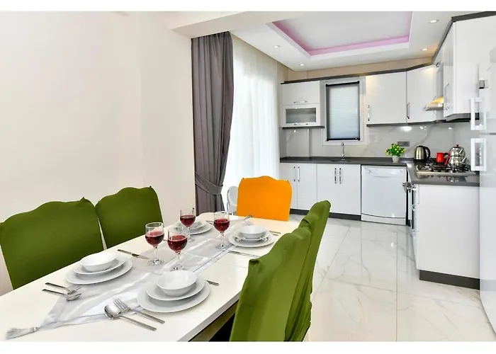 With Private Pool For 6 People In Oeluedeniz * فتحية